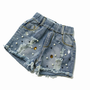 summer new girls denim shorts Korean children's wild washed broken flash edge hot pants